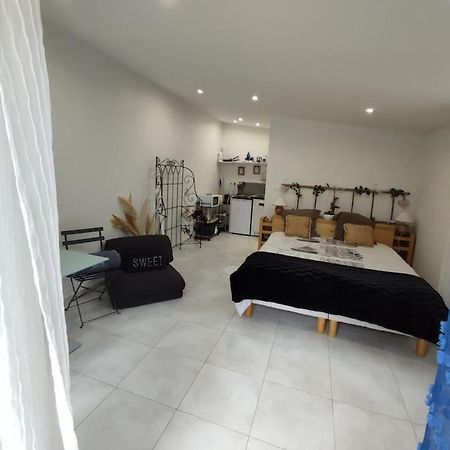 קסטלנאו-לה-לז Studio Independant Dans Villa, Parking Gratuit. מראה חיצוני תמונה