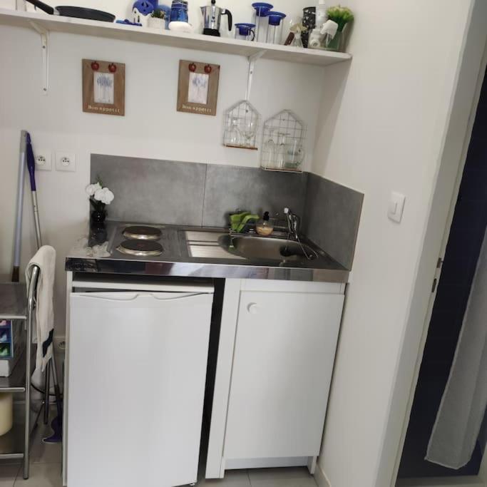 קסטלנאו-לה-לז Studio Independant Dans Villa, Parking Gratuit. מראה חיצוני תמונה